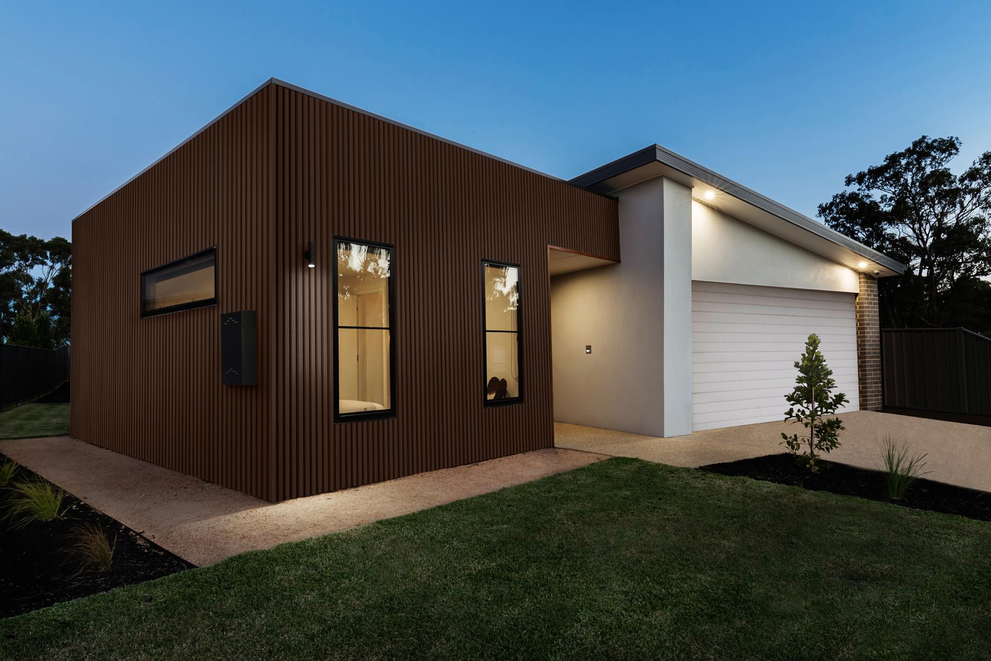 WPC facade cladding